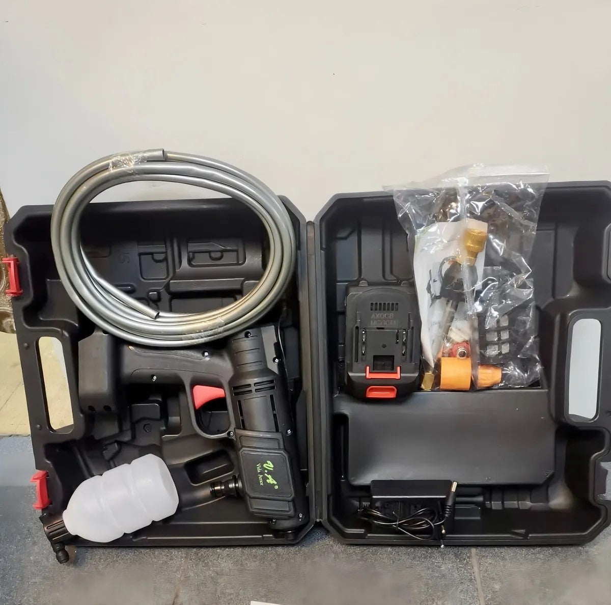 Hidrolavadora Stardom Portátil 48V a Batería – Inalámbrica, Ideal para Auto, Patio y Limpieza Móvil | [Mundo Box]